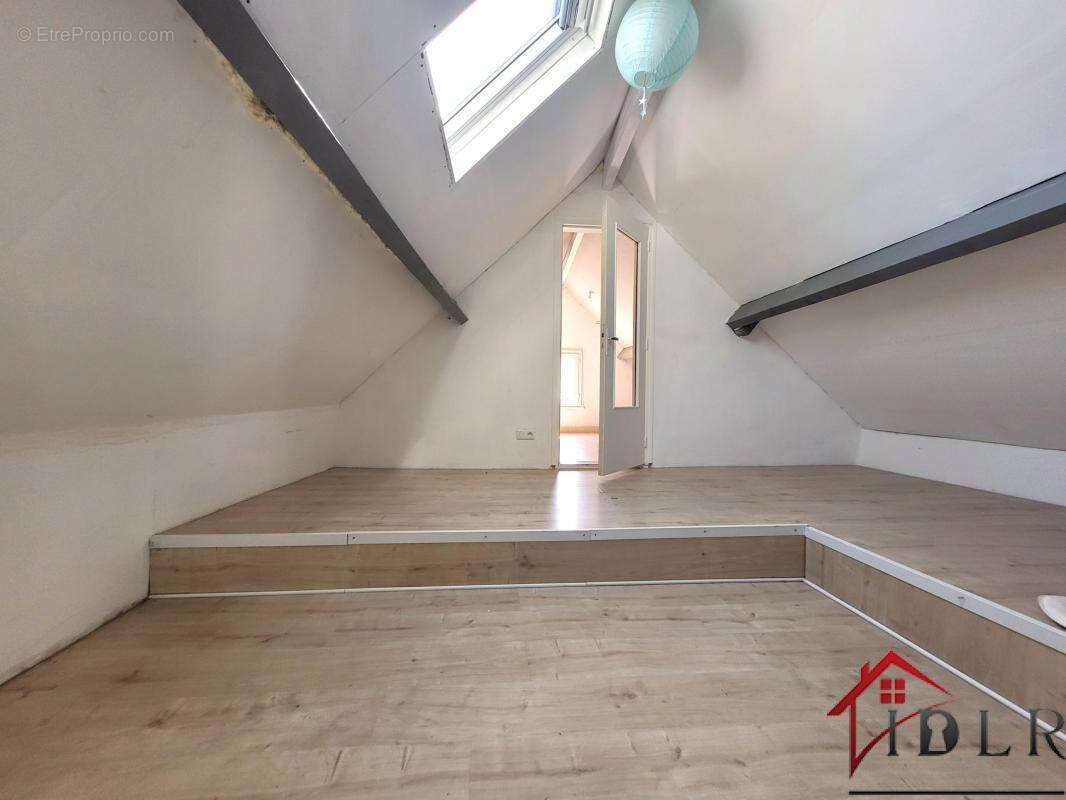 Maison à CHAUMES-EN-BRIE