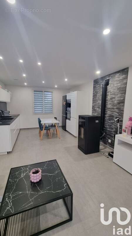 Photo 3 - Maison à AMILLY