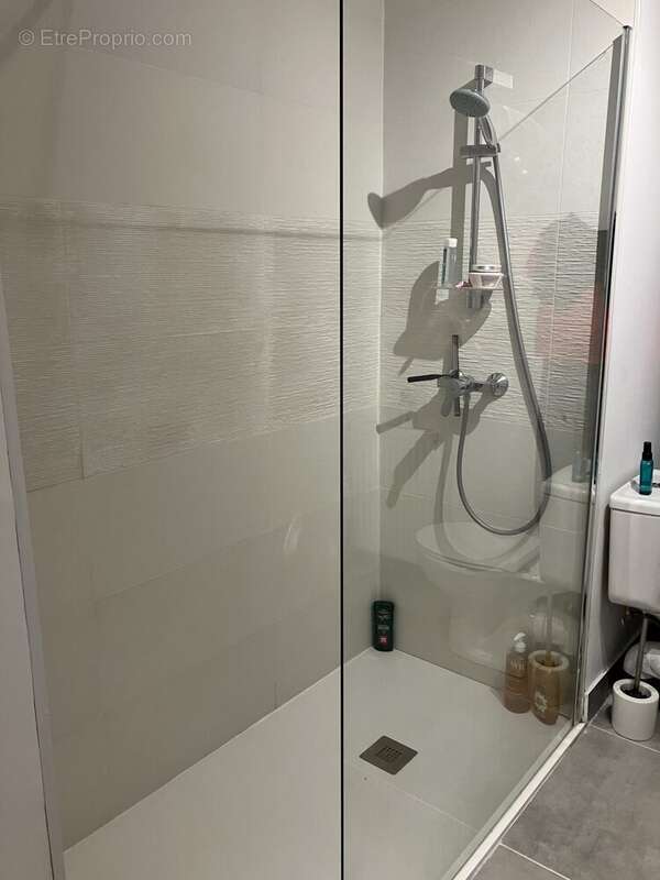 Appartement 40 m² à Pessac  - photo 7