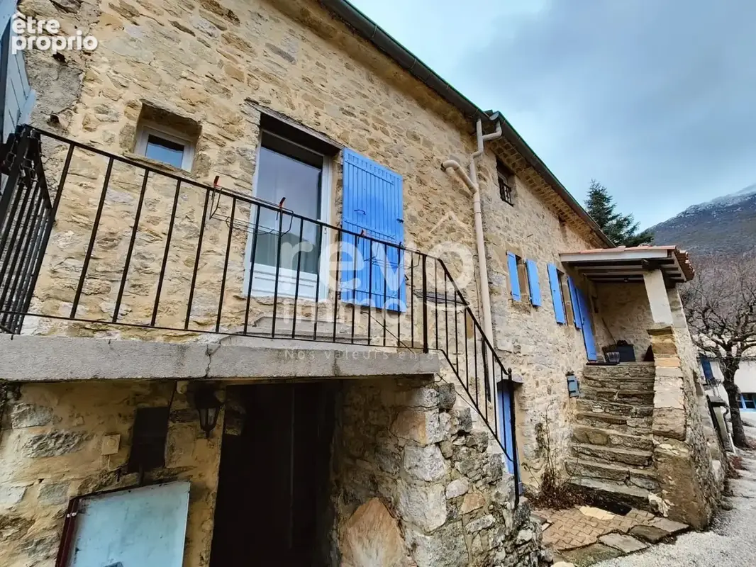 Authentique maison provençale avec piscine. - photo 5