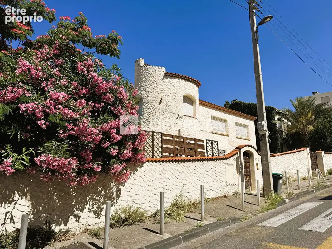 Villa Marseille Estaque avec piscine 6 pièces 186 m² - photo 14
