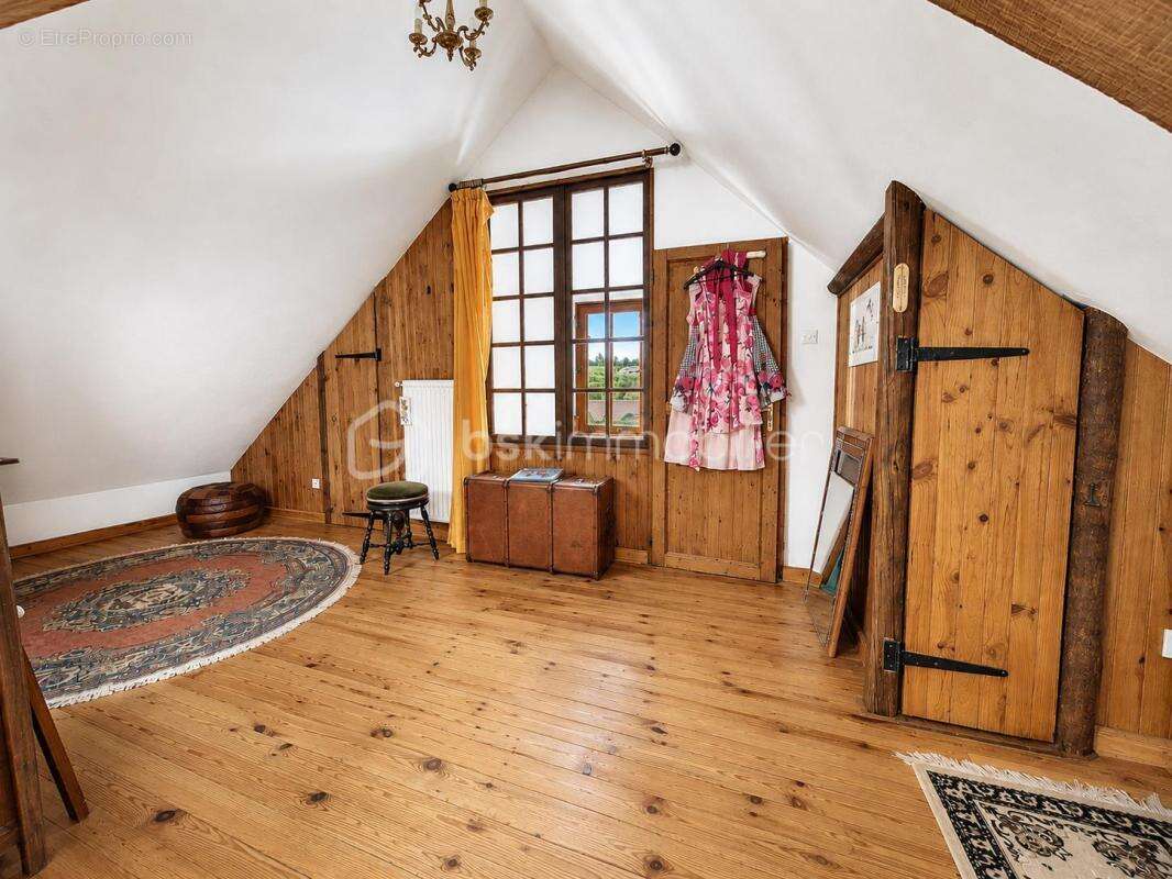 Maison de caractère – Beaux volumes, 3 chambres et jardin - photo 13