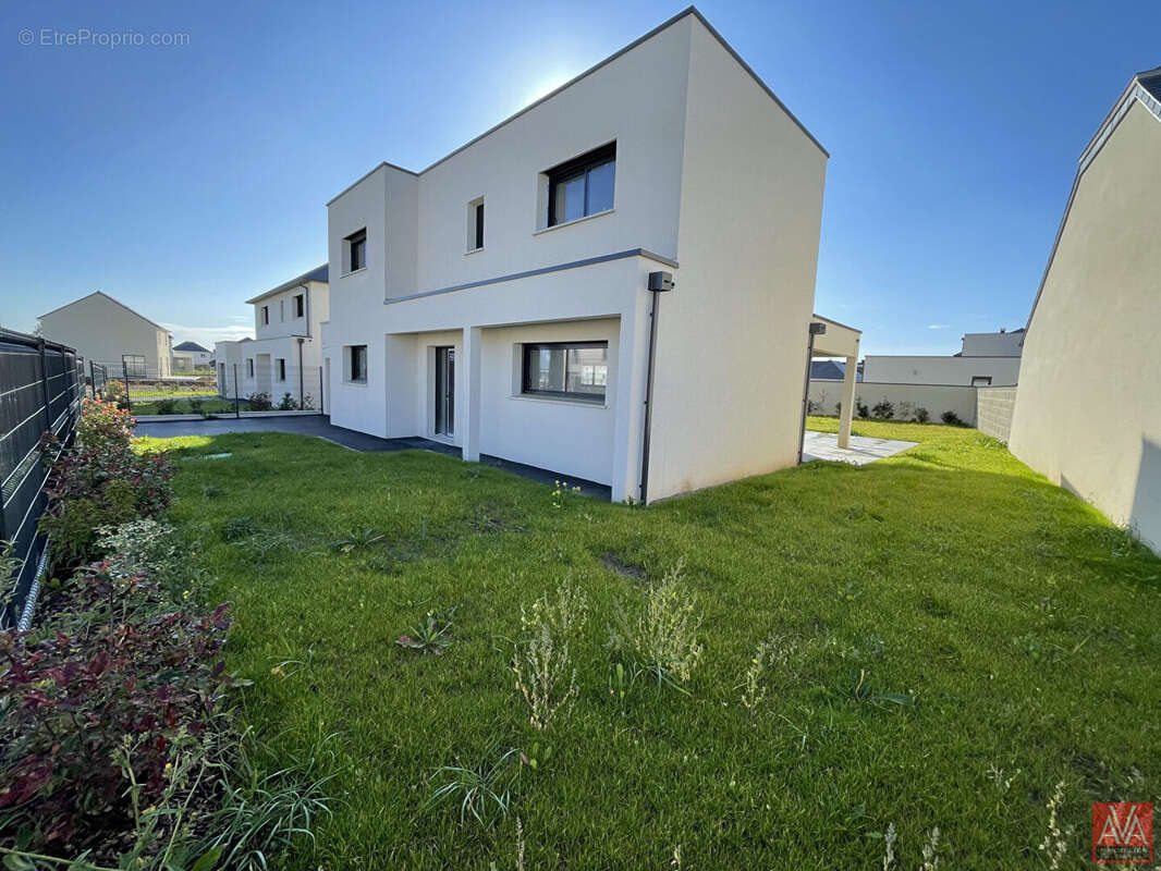 Maison à BIEVILLE-BEUVILLE