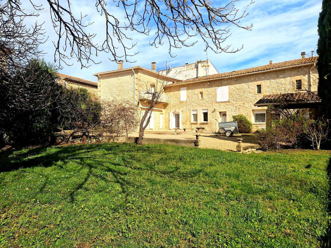 Maison à COMBAS