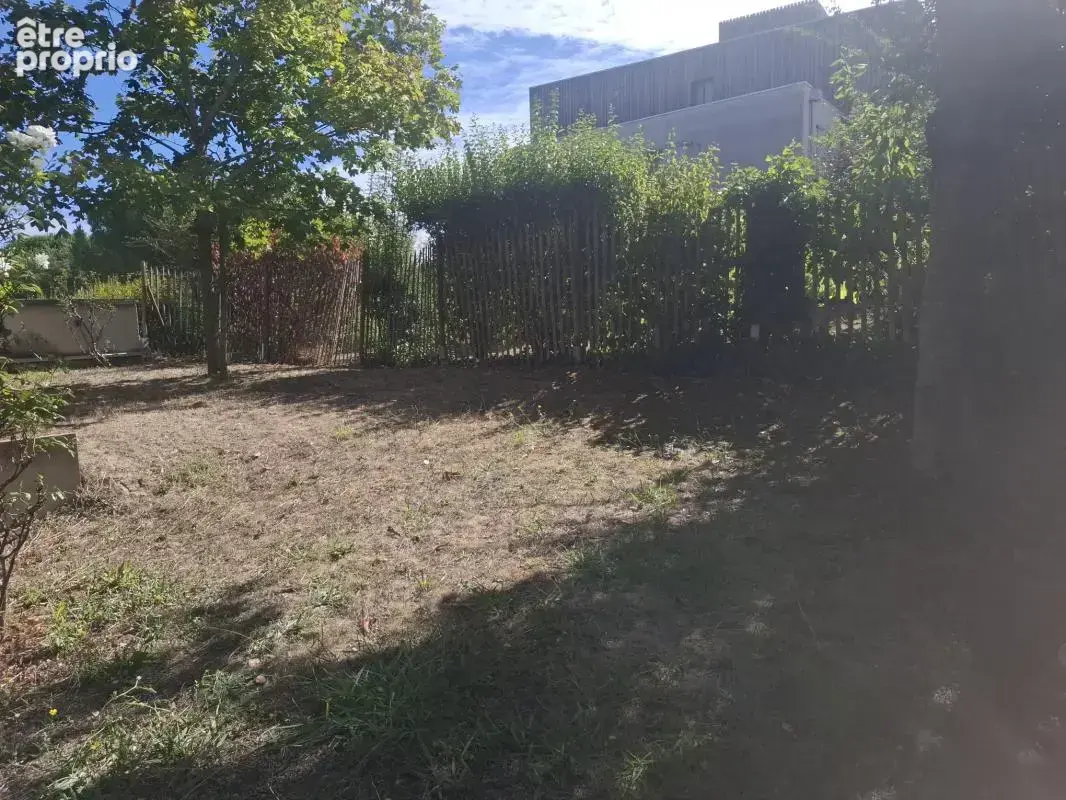 T4 avec jardin privatif de 130 m2, 2 stationnements et prest - photo 19