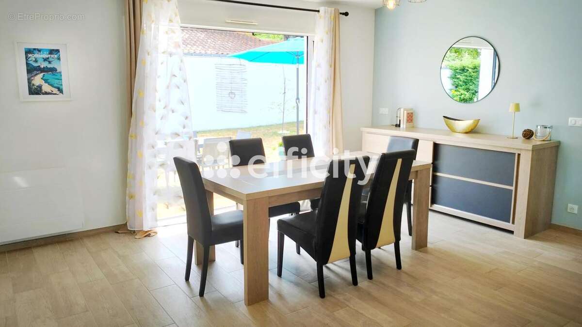 Maison 102 m² à Barbatre  - photo 6