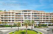 Appartement à VALLAURIS