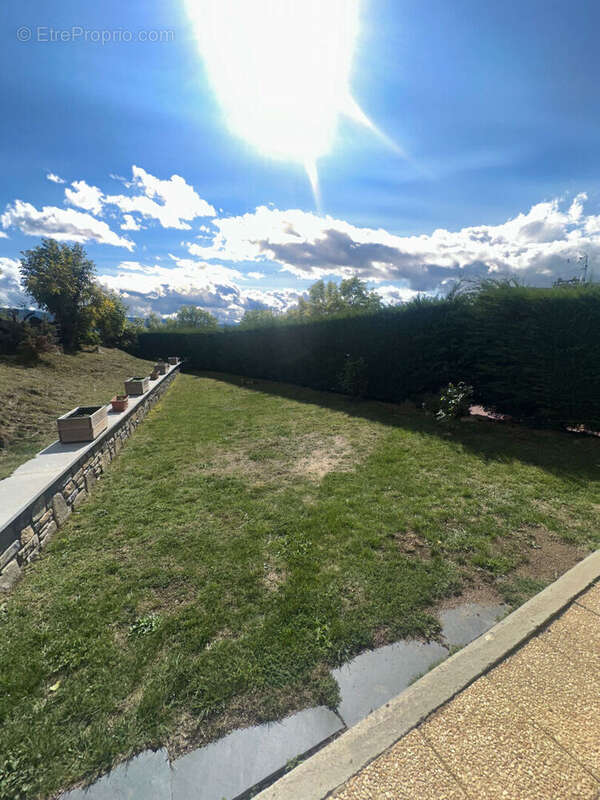 Appartement à TARGASSONNE