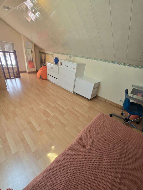 Maison Pontault Combault 6 pièce(s) - photo 18