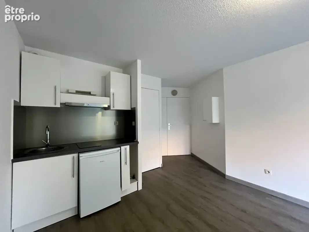 Studio  - emplacement recherché (lac et thermes) - photo 2