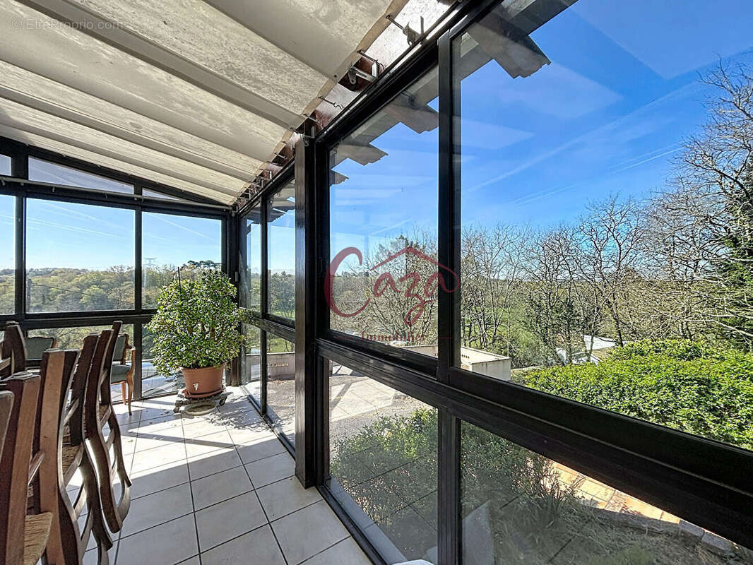 Maison à FARGUES-SAINT-HILAIRE