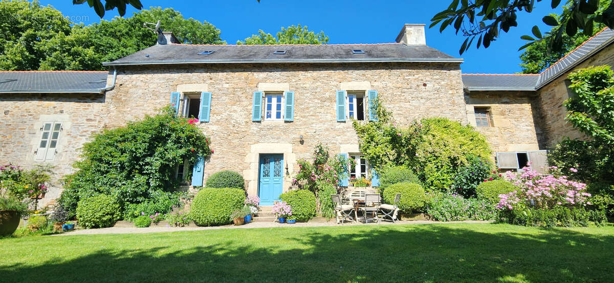 Maison à CLOHARS-CARNOET