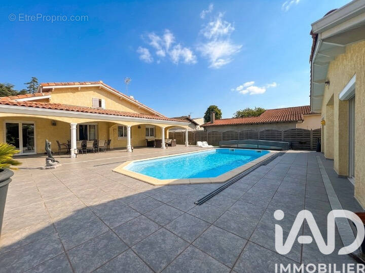 Photo 1 - Maison à VERNET