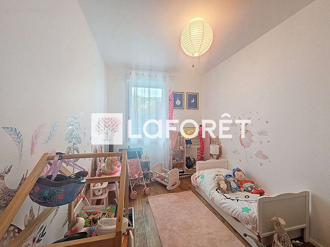 Appartement à MOISSY-CRAMAYEL