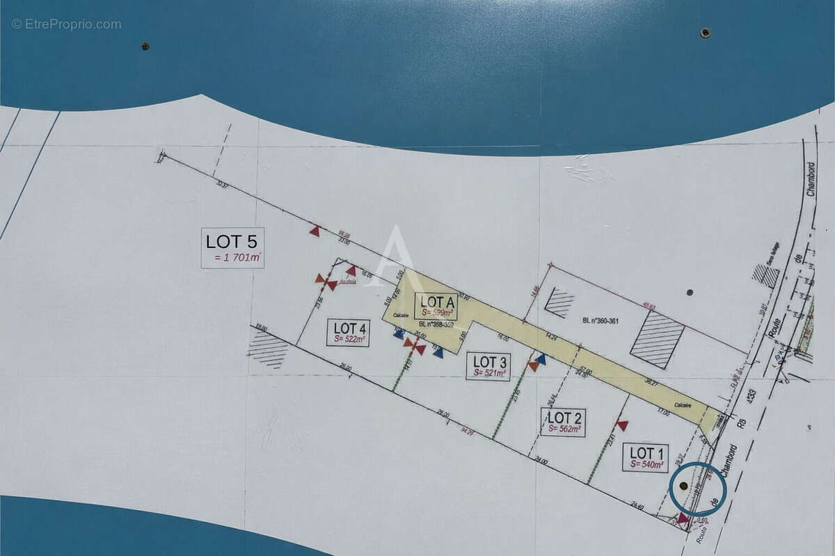 Terrain à HUISSEAU-SUR-COSSON