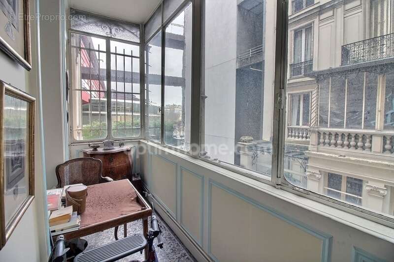 Appartement à PARIS-7E