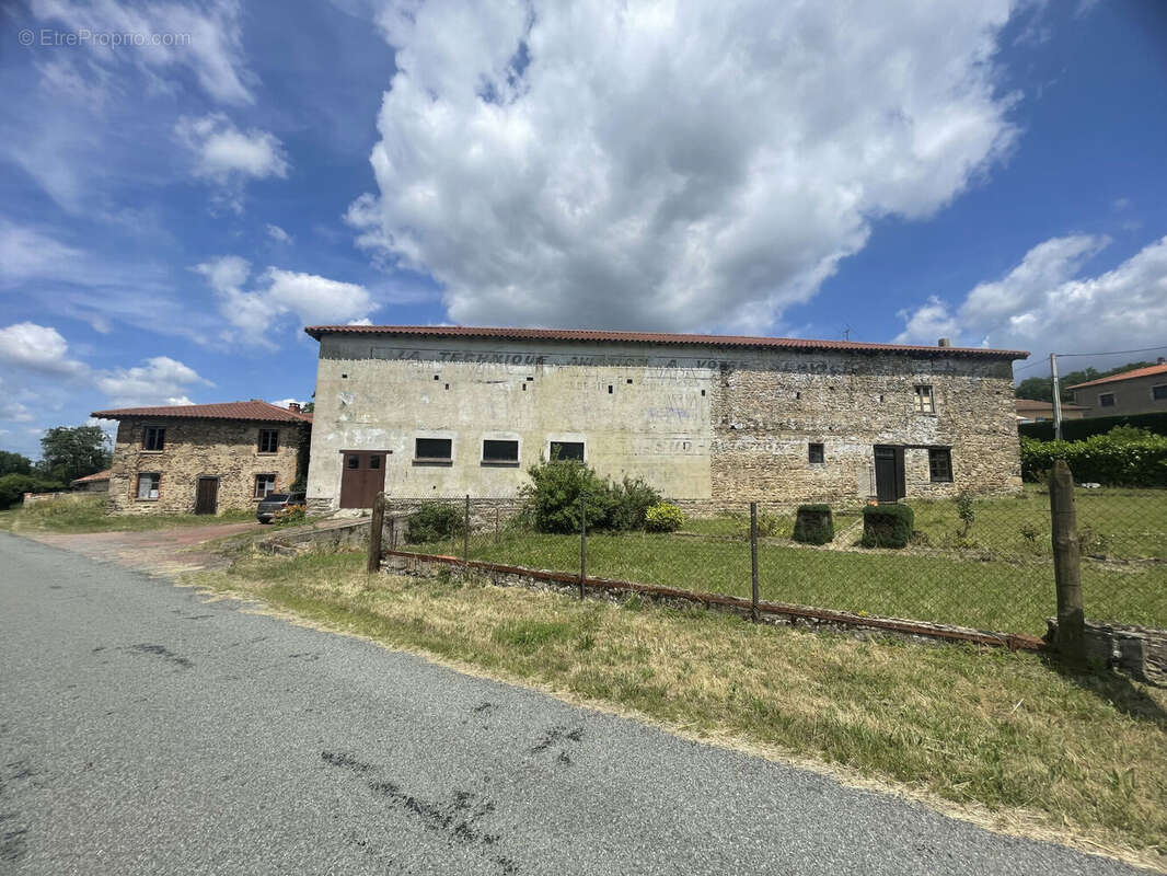 Photo 3 - Maison à SAINT-SYMPHORIEN-DE-LAY