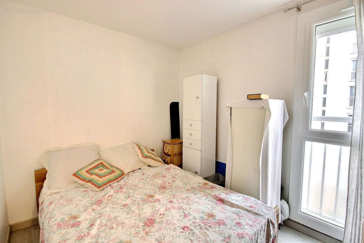 Appartement à FRESNES