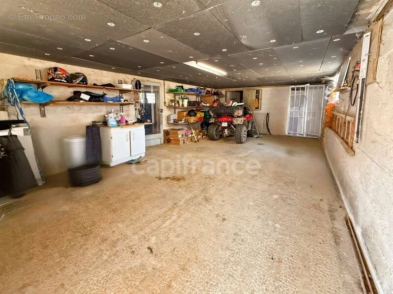 Maison à MARCILLY-LES-BUXY