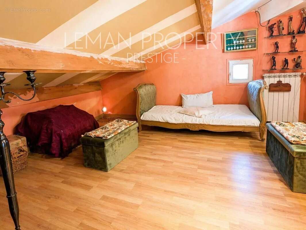 Maison à MOUGINS