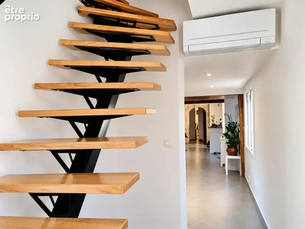 Maisons, 8 pièces à Ladon - Potentiel de 300m2 - photo 9