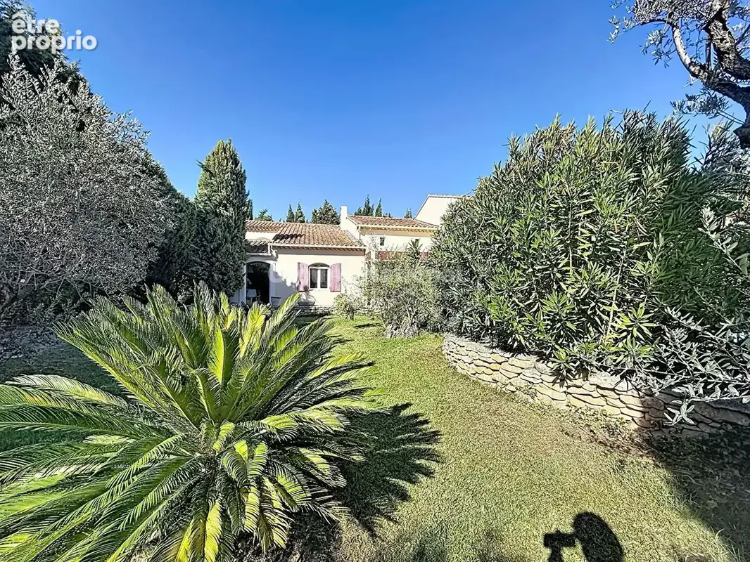 Propriété familiale de charme avec piscine, à proximité de Saint-Rémy-de-Provence - photo 3