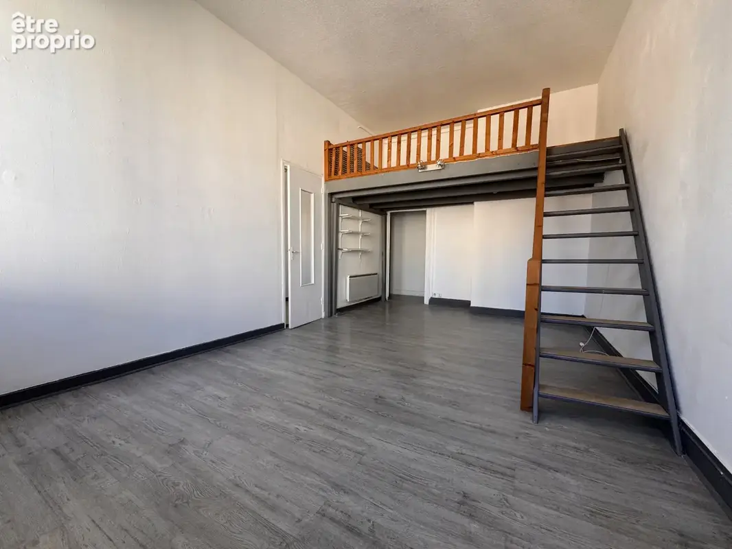 À vendre   Appartement 1 pièce d'environ 32 m2 avec mezzanine de 5,85 m2   Bordeaux Saint-Genès Victoire - photo 2