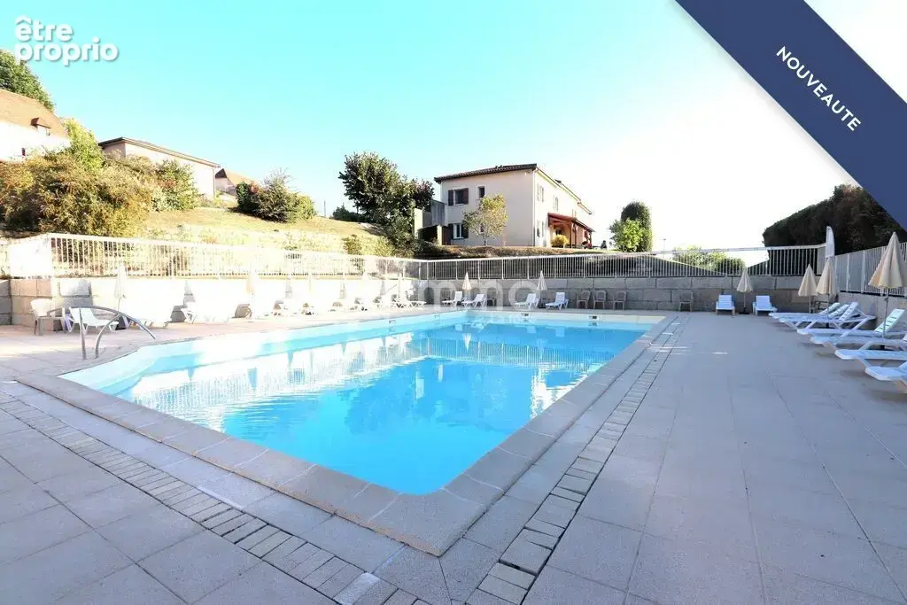 Appartement en duplex avec piscine - photo 3