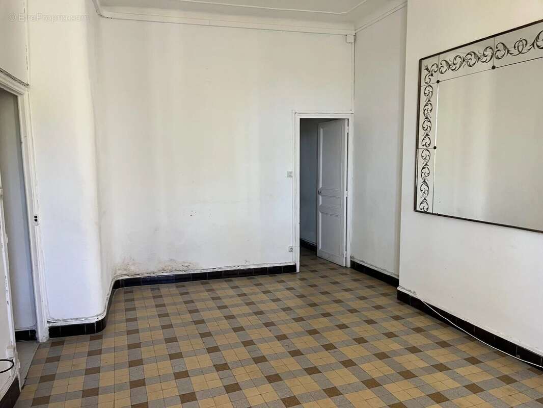 Appartement à MARSEILLE-15E