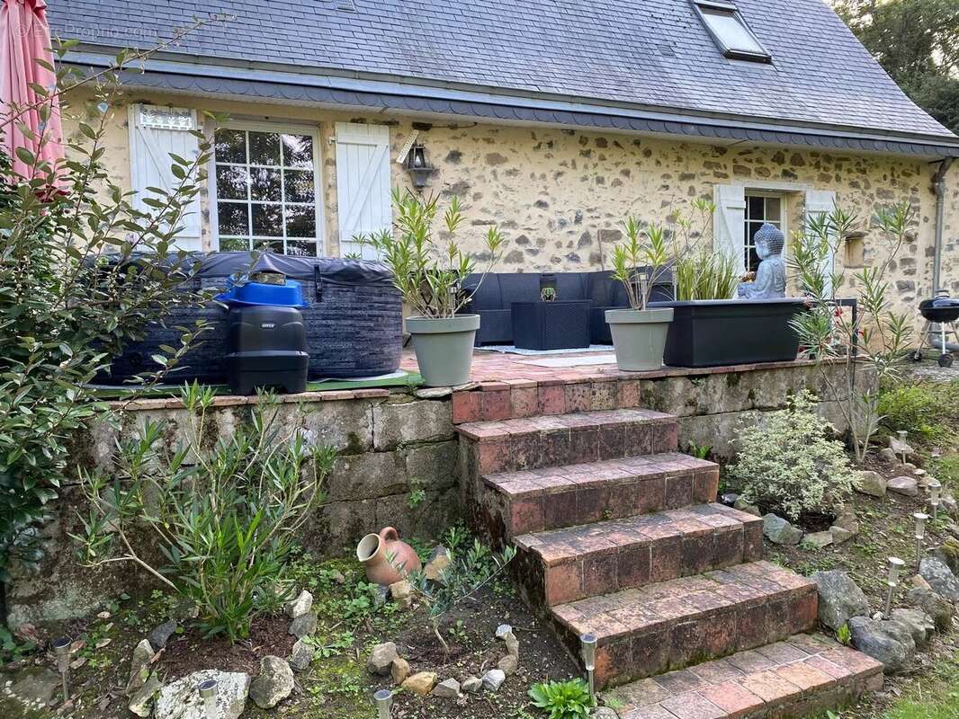 Maison à NUILLE-SUR-VICOIN