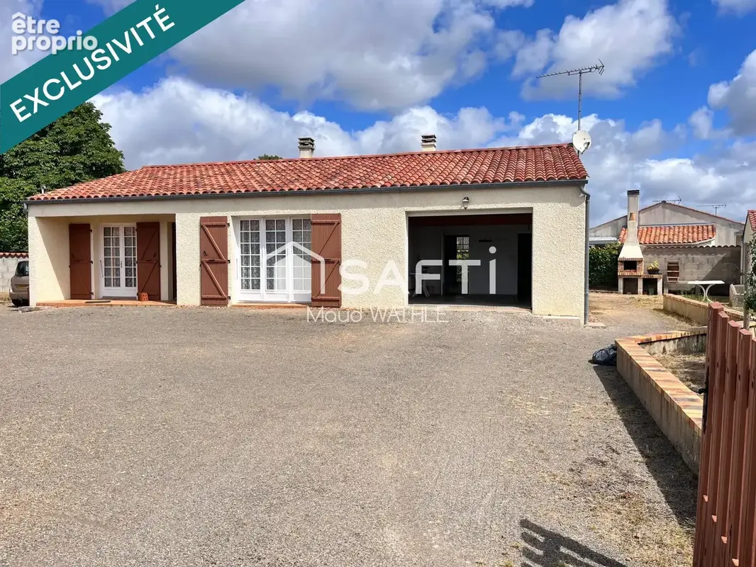 Photo 1 - Maison à SAINT-HILAIRE-LA-FORET