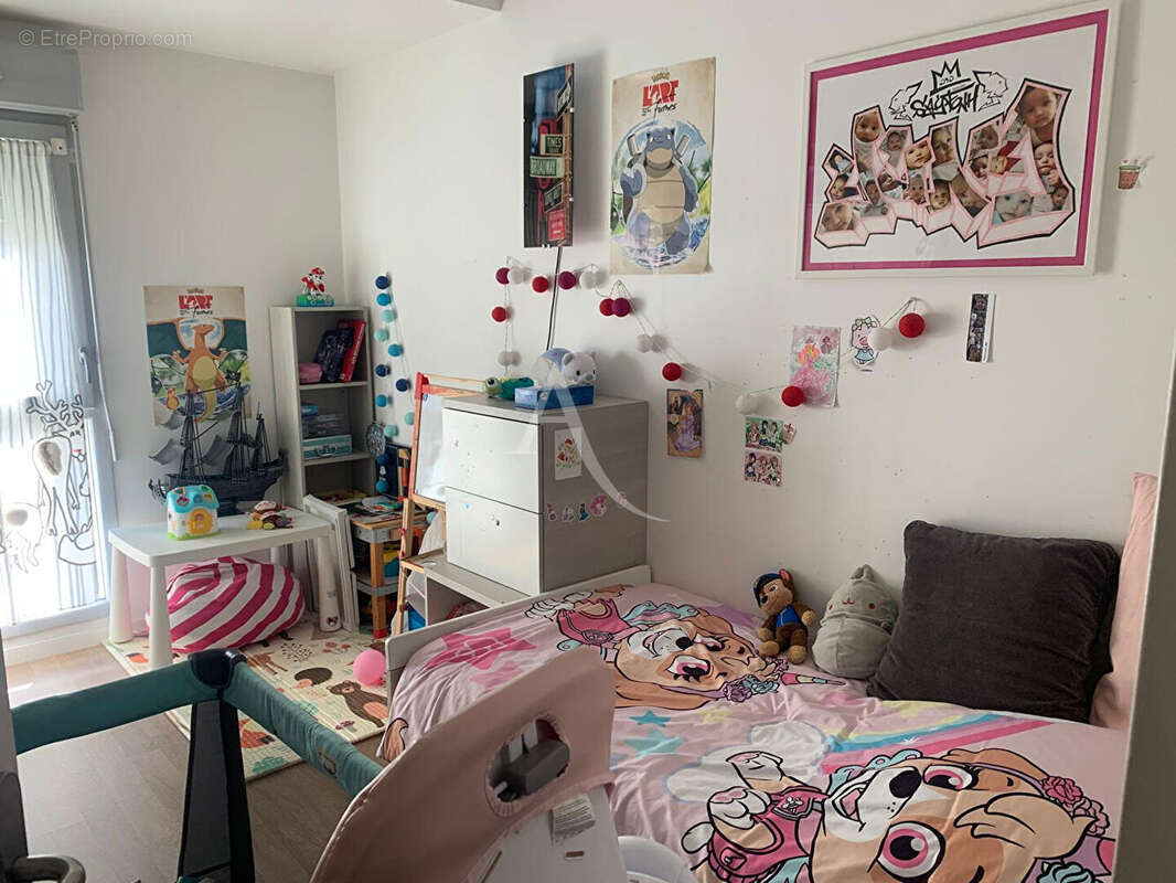 Appartement à LOGNES