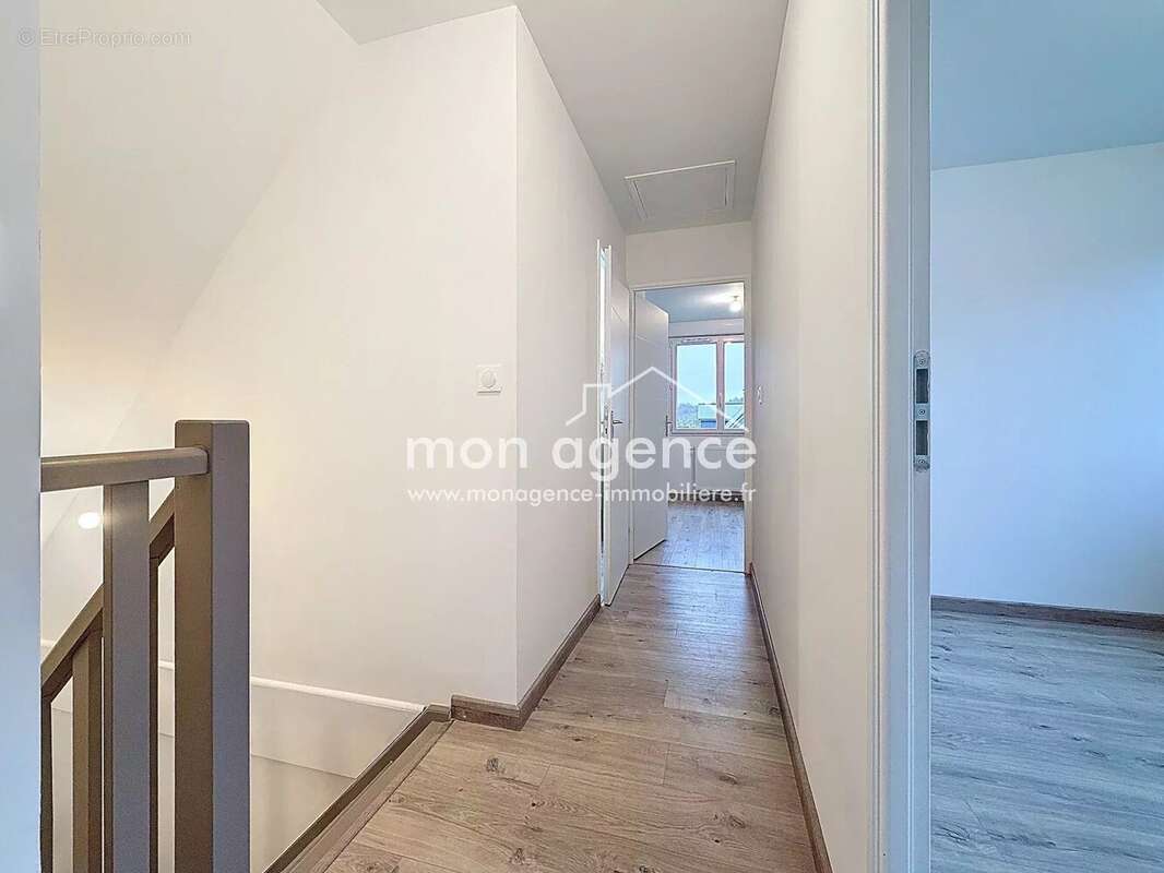 Maison à SAINT-AUBIN-EPINAY