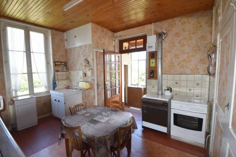 Appartement à CERCY-LA-TOUR