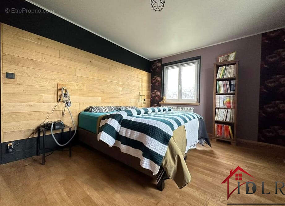 Maison à SAINT-JULIEN