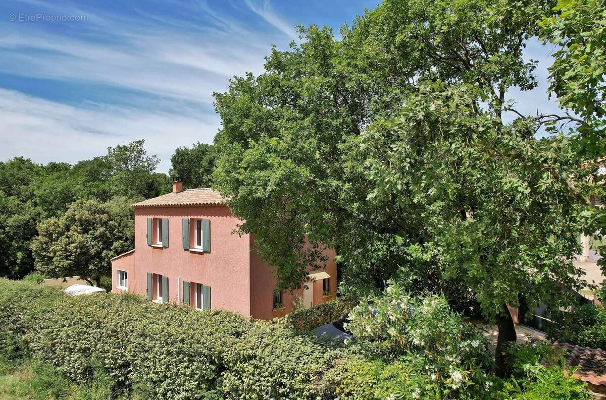 Maison à UZES