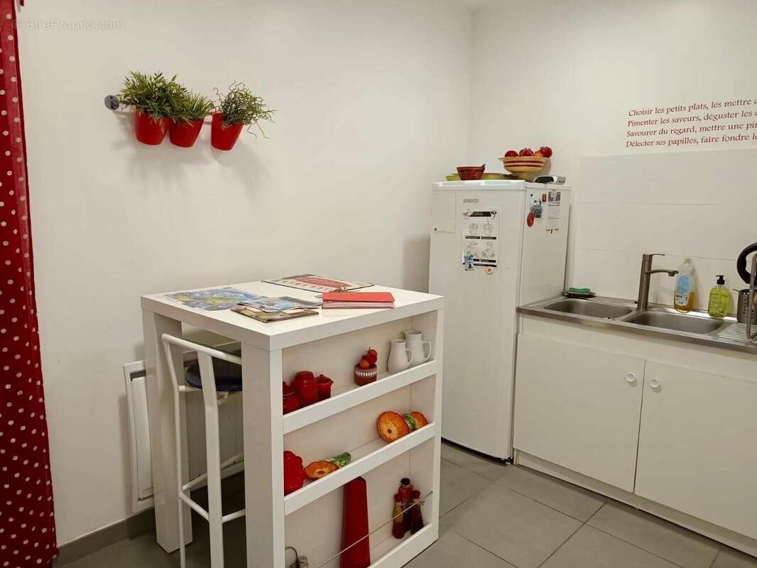 Photo 9 - Commerce à CARCASSONNE