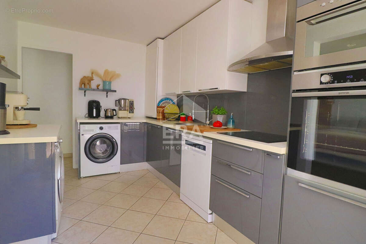 Appartement à MARSEILLE-13E