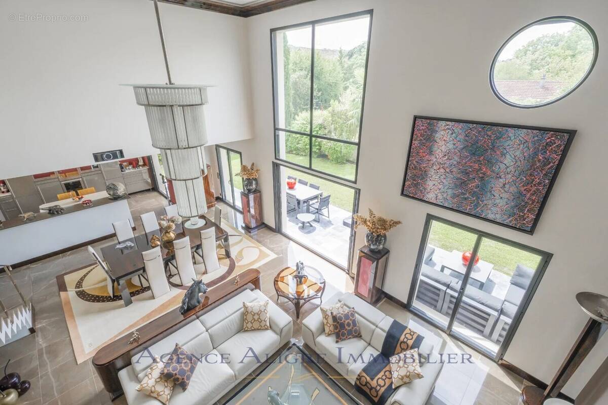 Maison à CROISSY-SUR-SEINE