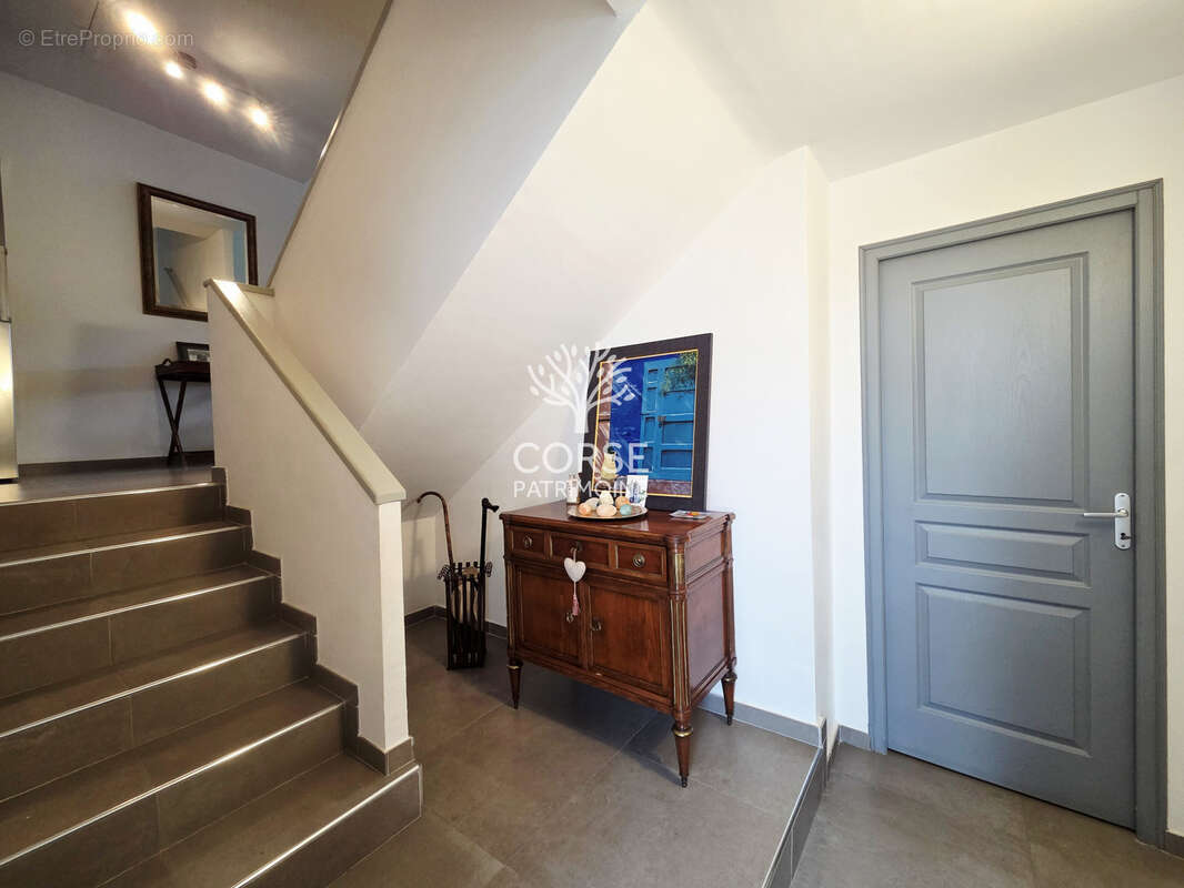 Maison à PORTO-VECCHIO
