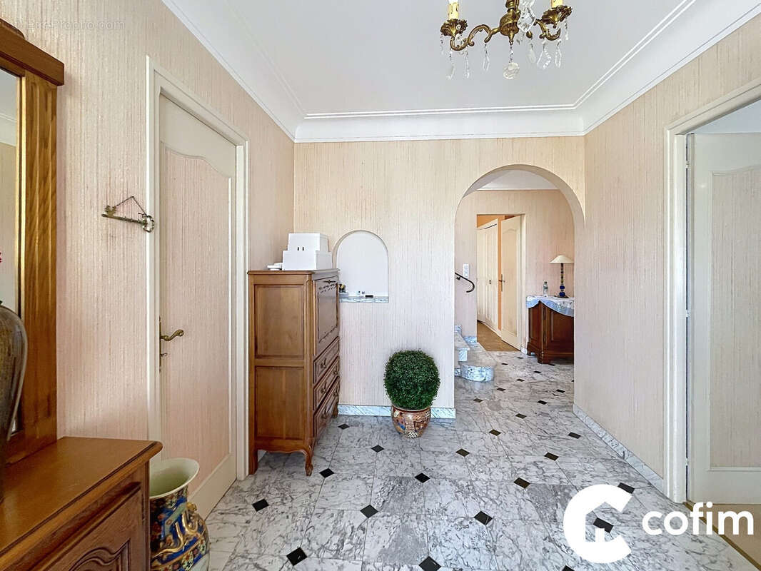 Maison 154 m² à Pau  - photo 2