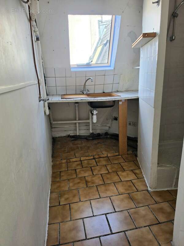 Appartement à PARIS-10E
