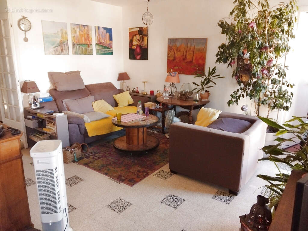 Appartement à HYERES