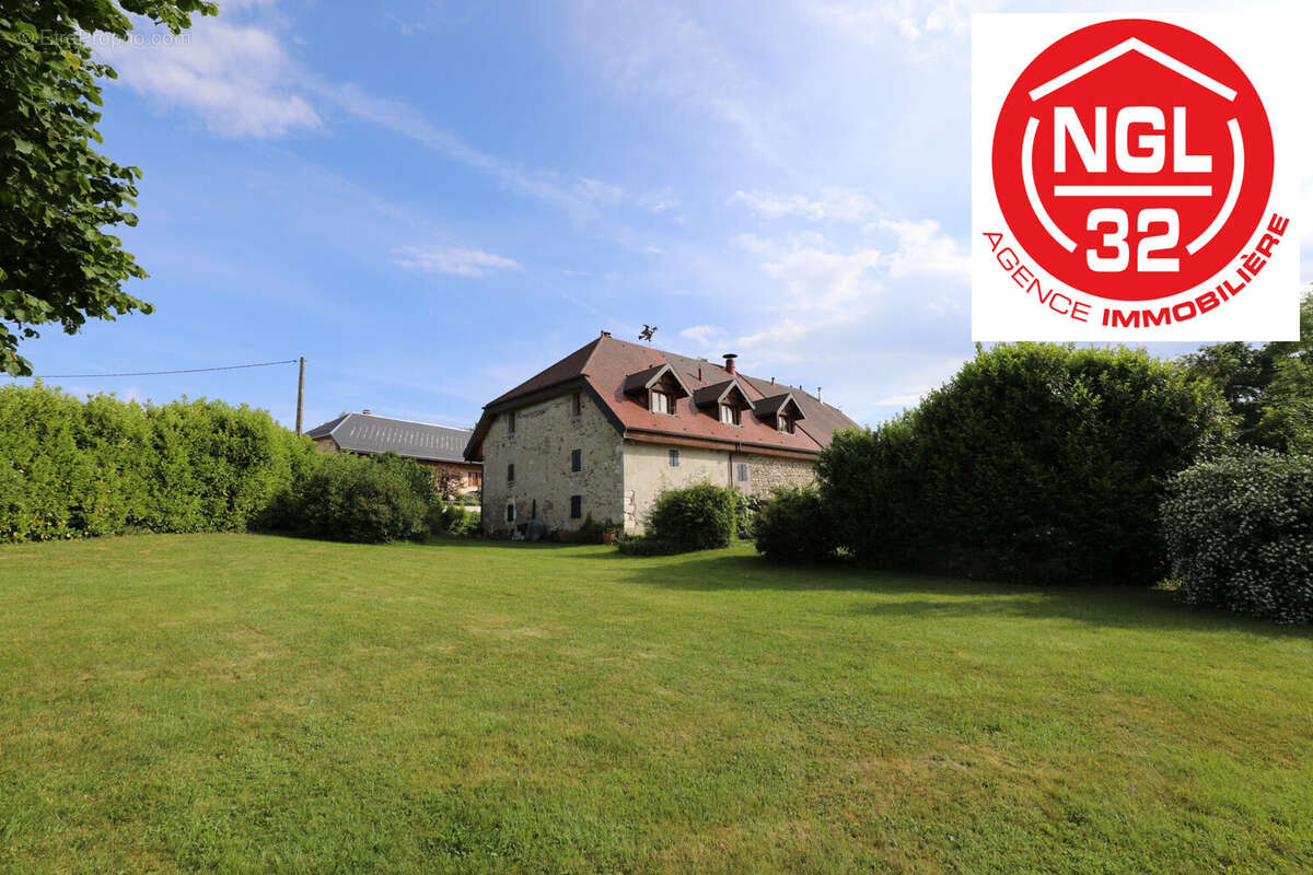 Maison 250 m² à Choisy  - photo 9