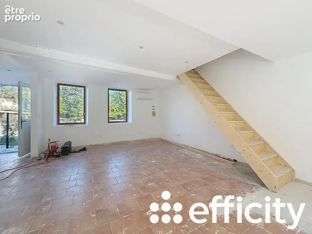 Maison 3 pièces 82 m² à vendre à Communay (69360) - photo 4