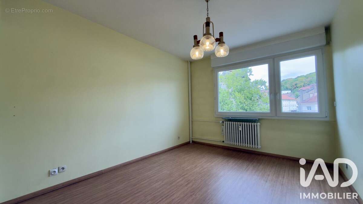 Appartement 75 m² à Villerupt  - photo 5