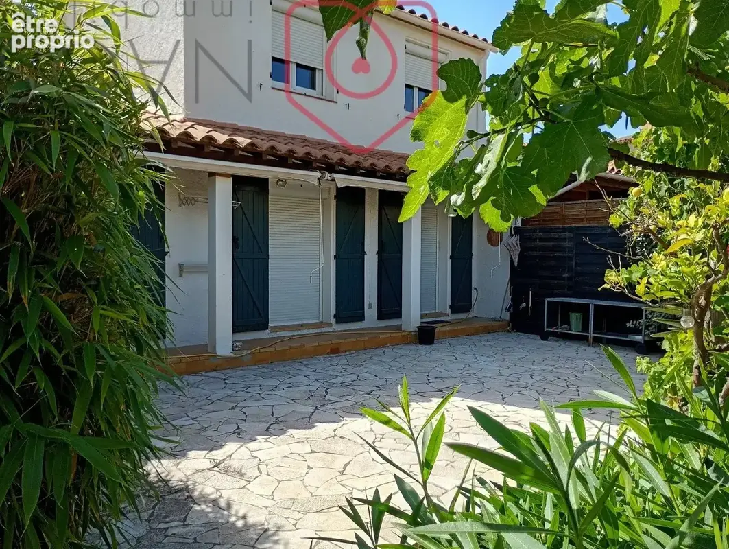À vendre  Maison familiale avec jardin, garage et stationnement  Porte d'Espagne - photo 13