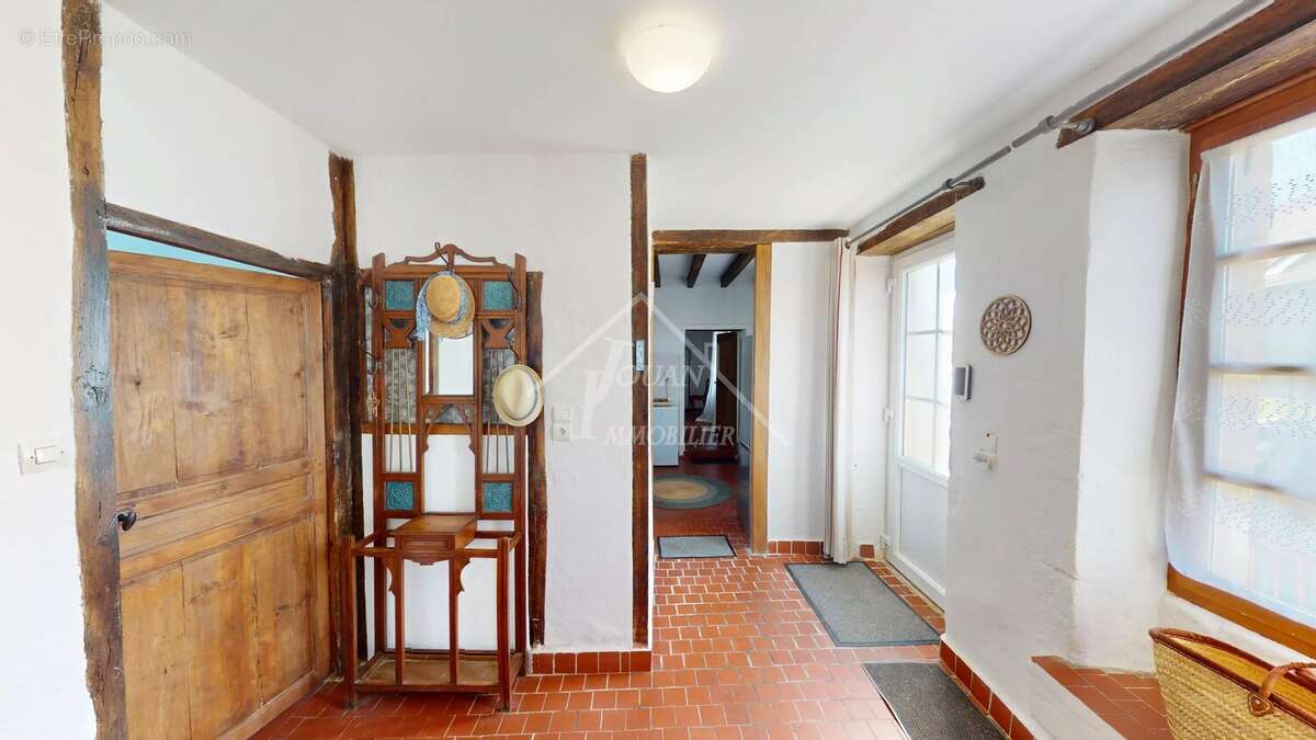 Maison à FRANCHESSE