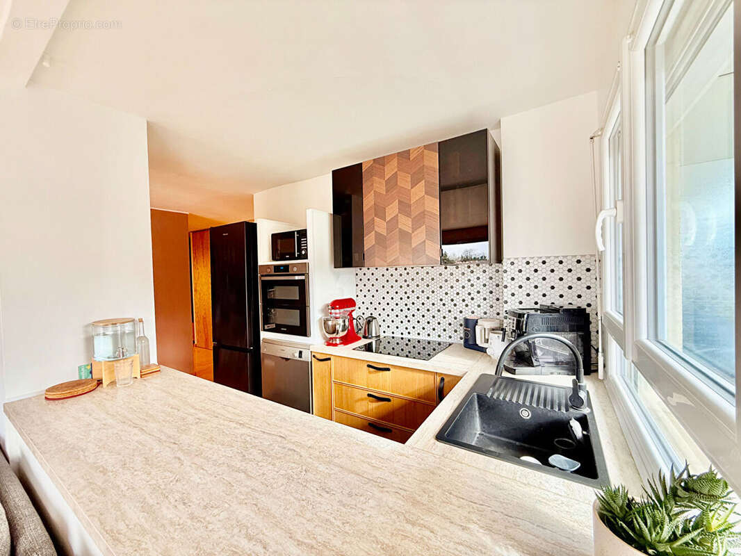 Appartement à MAISONS-ALFORT