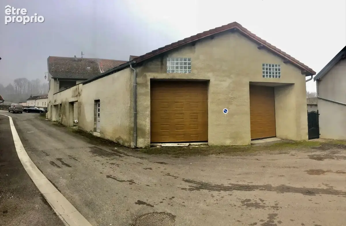 Appartement 7 pièces 300 m² à vendre à Vesoul (70000) - photo 3